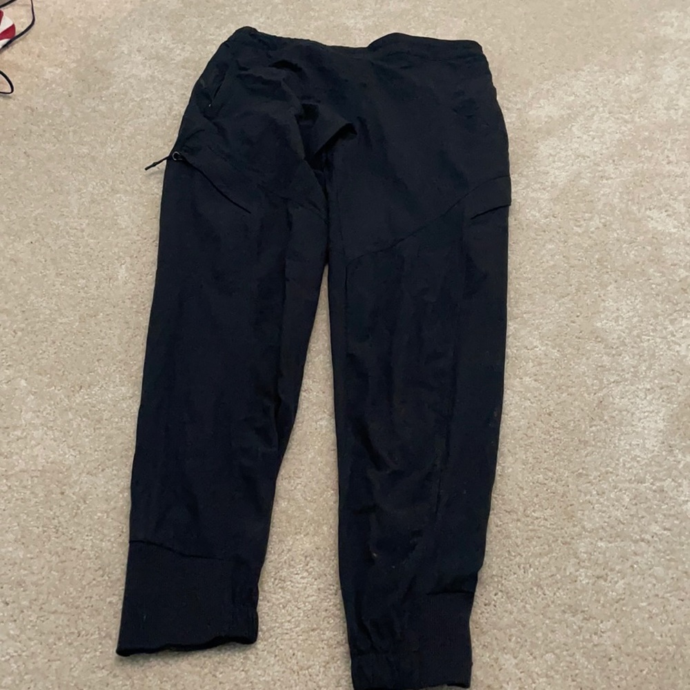 Underarmor Rain Weather Joggers Size Small